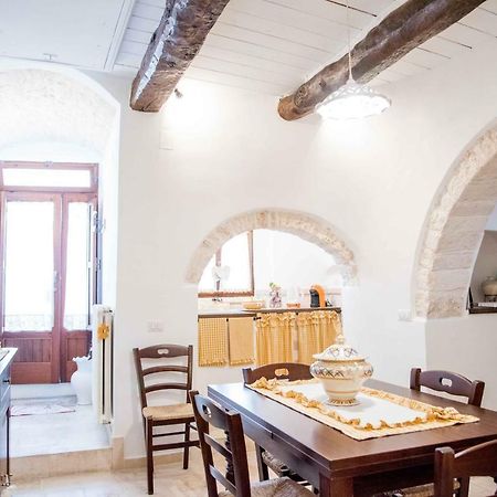 Villa Trullo "Vicolo Fiorito" Alberobello Exterior foto