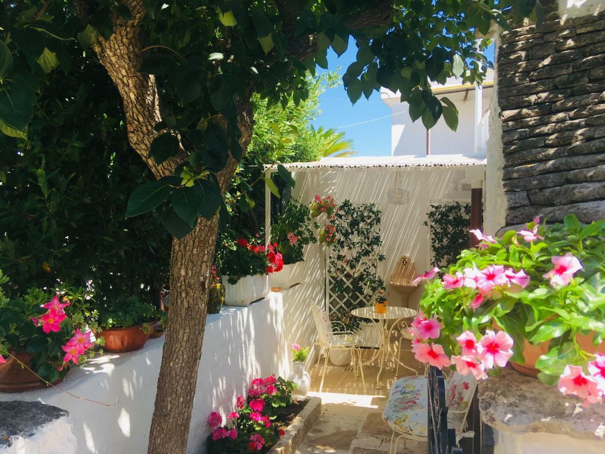 Villa Trullo "Vicolo Fiorito" Alberobello Exterior foto